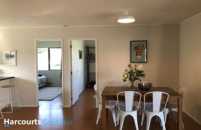 Three Bedroom House - Waihi Beach