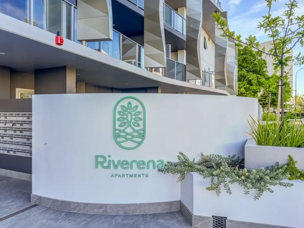 Enjoy Quality of Living in Strategic Location!