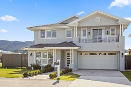 128 Bushranger Parade, Calderwood