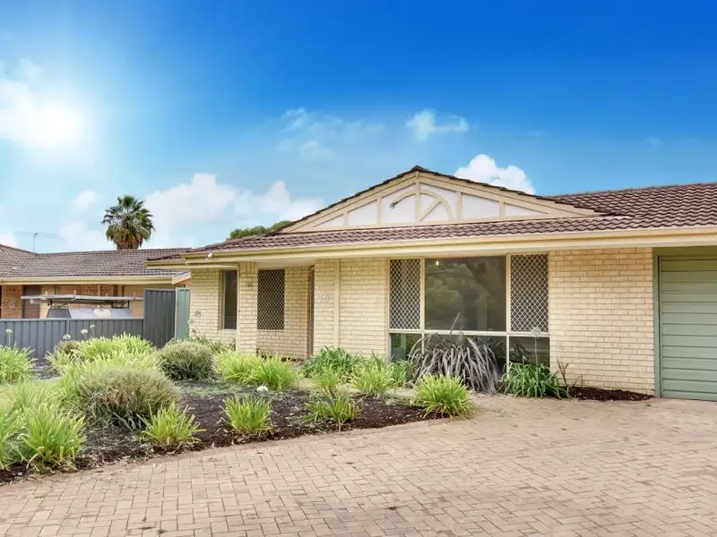 Spacious family home with pool.