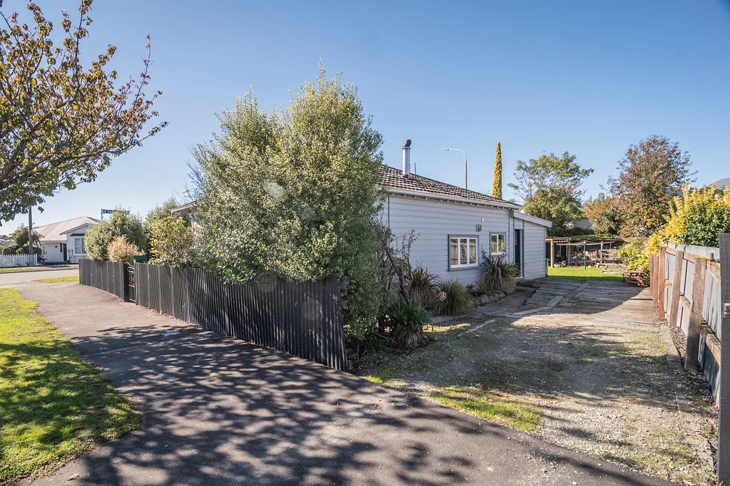 Highfield 4房  Cosy, private & super convenient