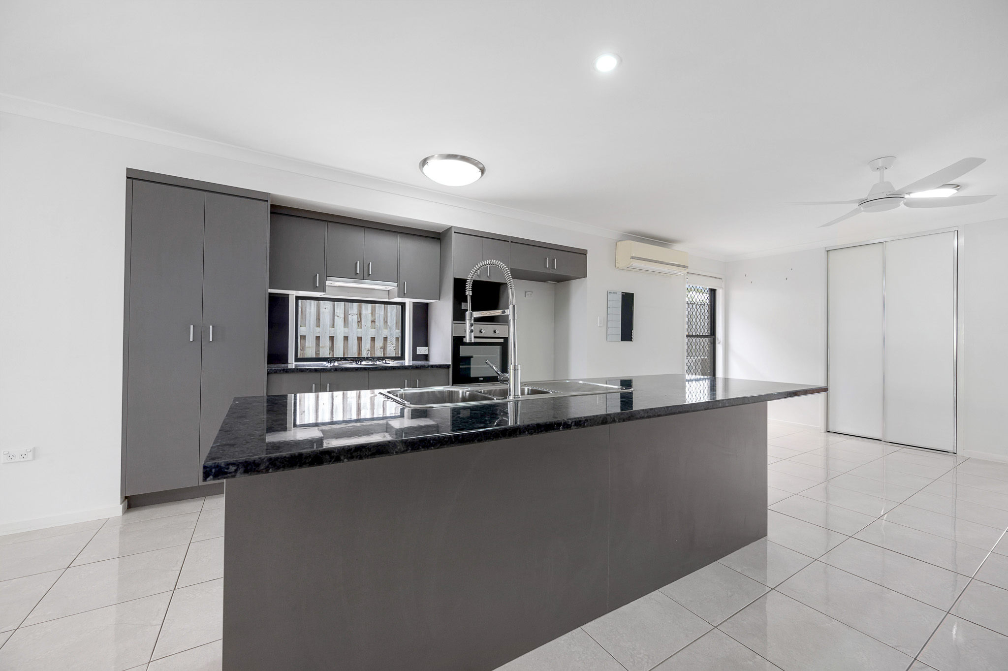 5 VALHALLA ST, CLINTON QLD 4680, 0 ਕਮਰੇ, 0 ਬਾਥਰੂਮ, House