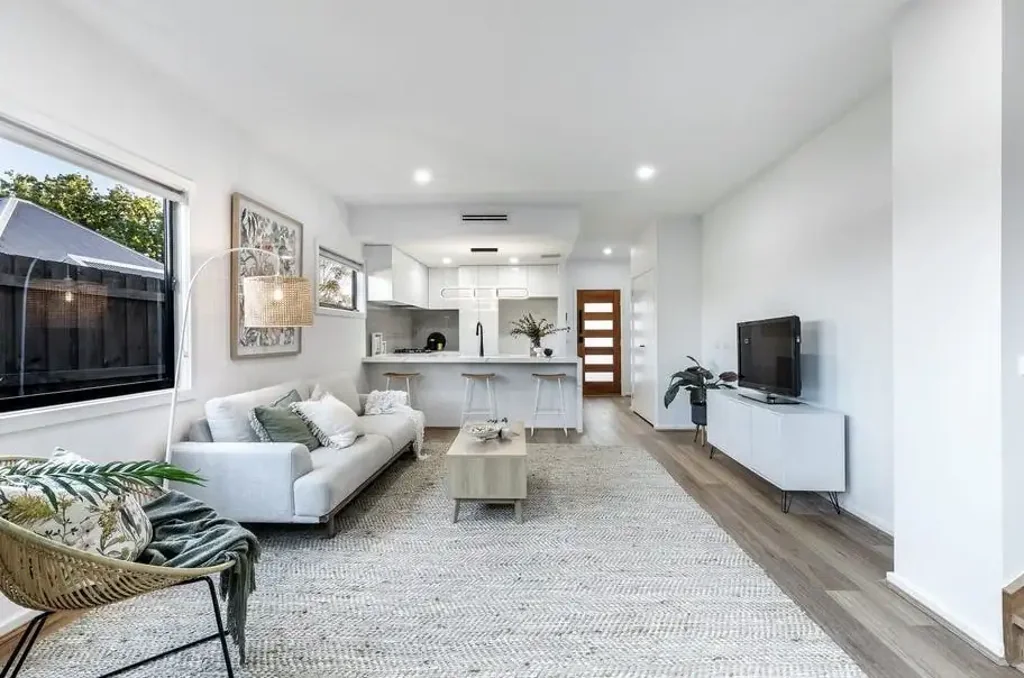 Thomastown 2Kwarto 2 Bed | 2 Bath | 1 Car + Study - Ready in 4-6 Weeks