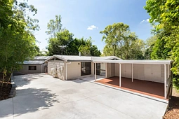 31 Tanderra Way, Karana Downs