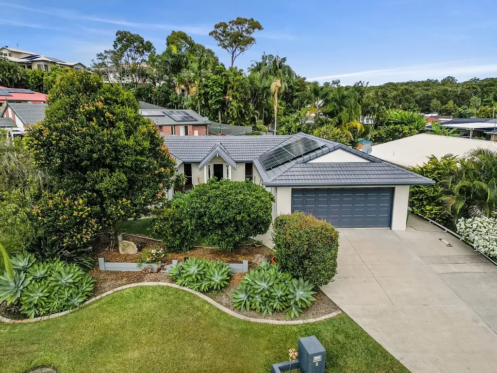 1 Rathdowney Avenue, Aroona, QLD 4551