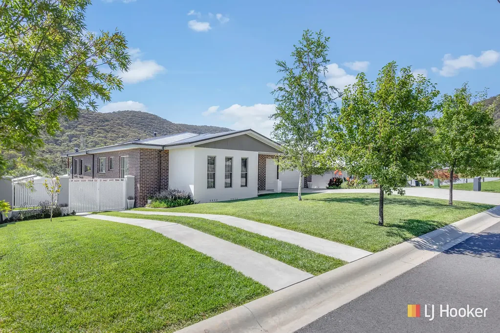 19 Hassans Walls Road, Lithgow, NSW 2790