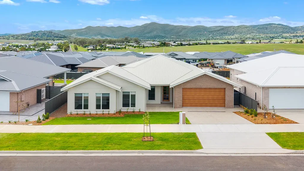 Tamworth 4房  BRAND NEW TURN KEY RESIDENCE - DESIGNED FOR MODERN FAMILY LIVING