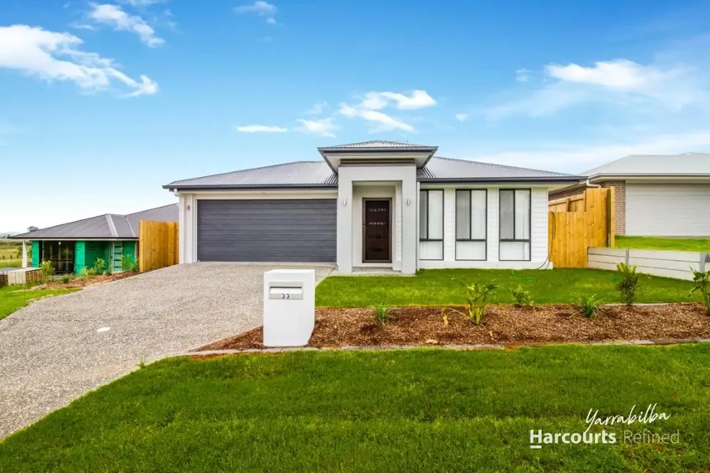 Your new home at 33 Outlook Boulevard, Gleneagle!