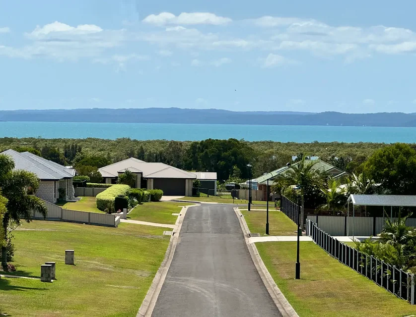 41 Windjammer Cct, River Heads, Wide Bay, 5 habitaciones, 2 baños, House