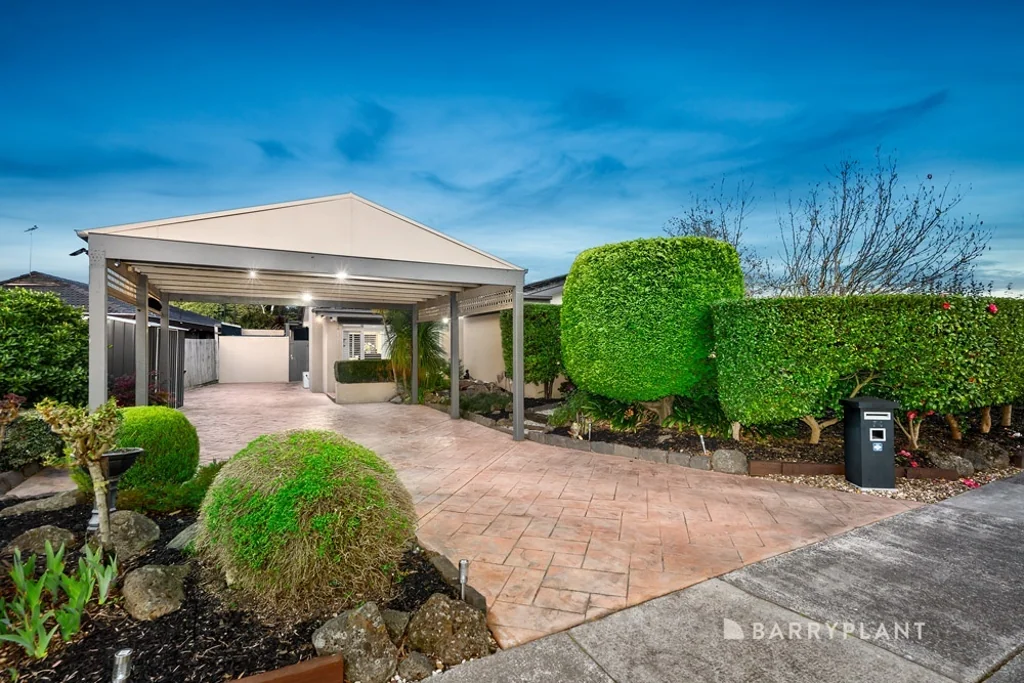 74 Frudal Crescent, Knoxfield, VIC 3180