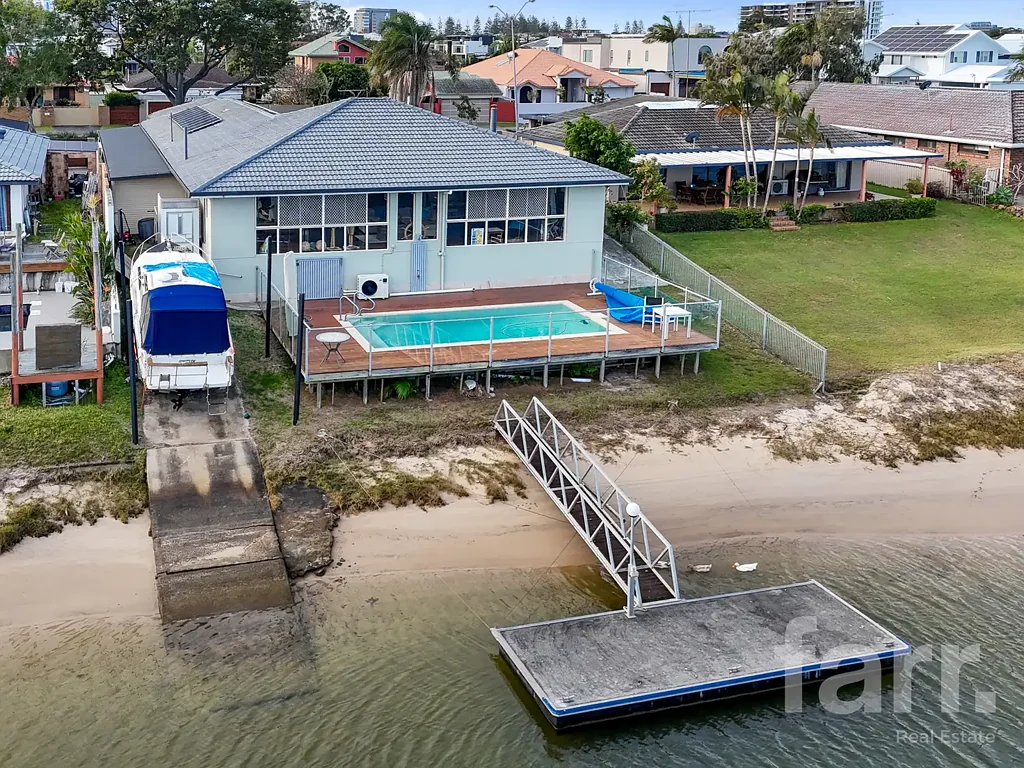 Mermaid Waters 3 Bedroom GOT TOYS? THIS IS THE ONE FOR YOU!