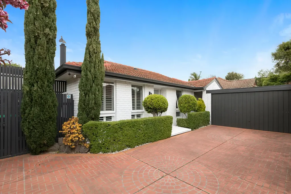 2/42 Elizabeth Street, Bentleigh East, VIC 3165