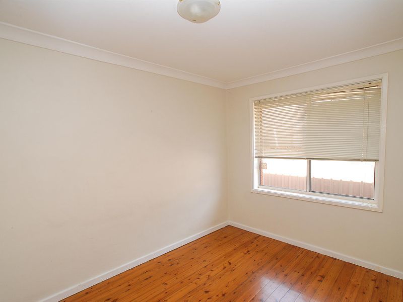 UNIT 2 57 LAKE ENTRANCE RD, WARILLA NSW 2528, 0房, 0浴, Unit