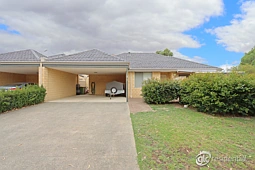 27/9 Barfield Road, Hammond Park