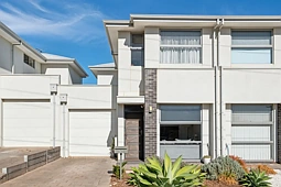 3/2 Old Creek Road, Christies Beach