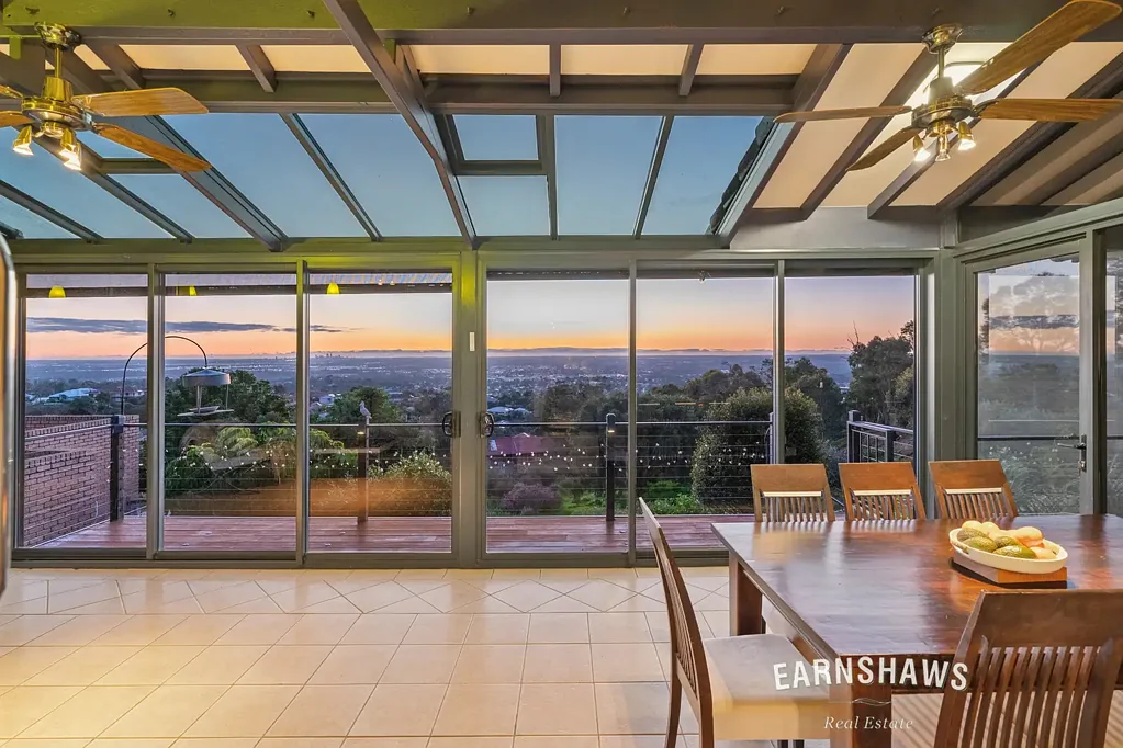 11 Narran Place, Swan View, WA 6056