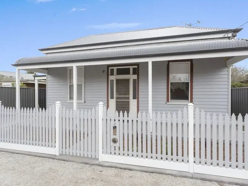 FULLY FURNISHED - CONTACT AGENT FOR AVAILABILITY