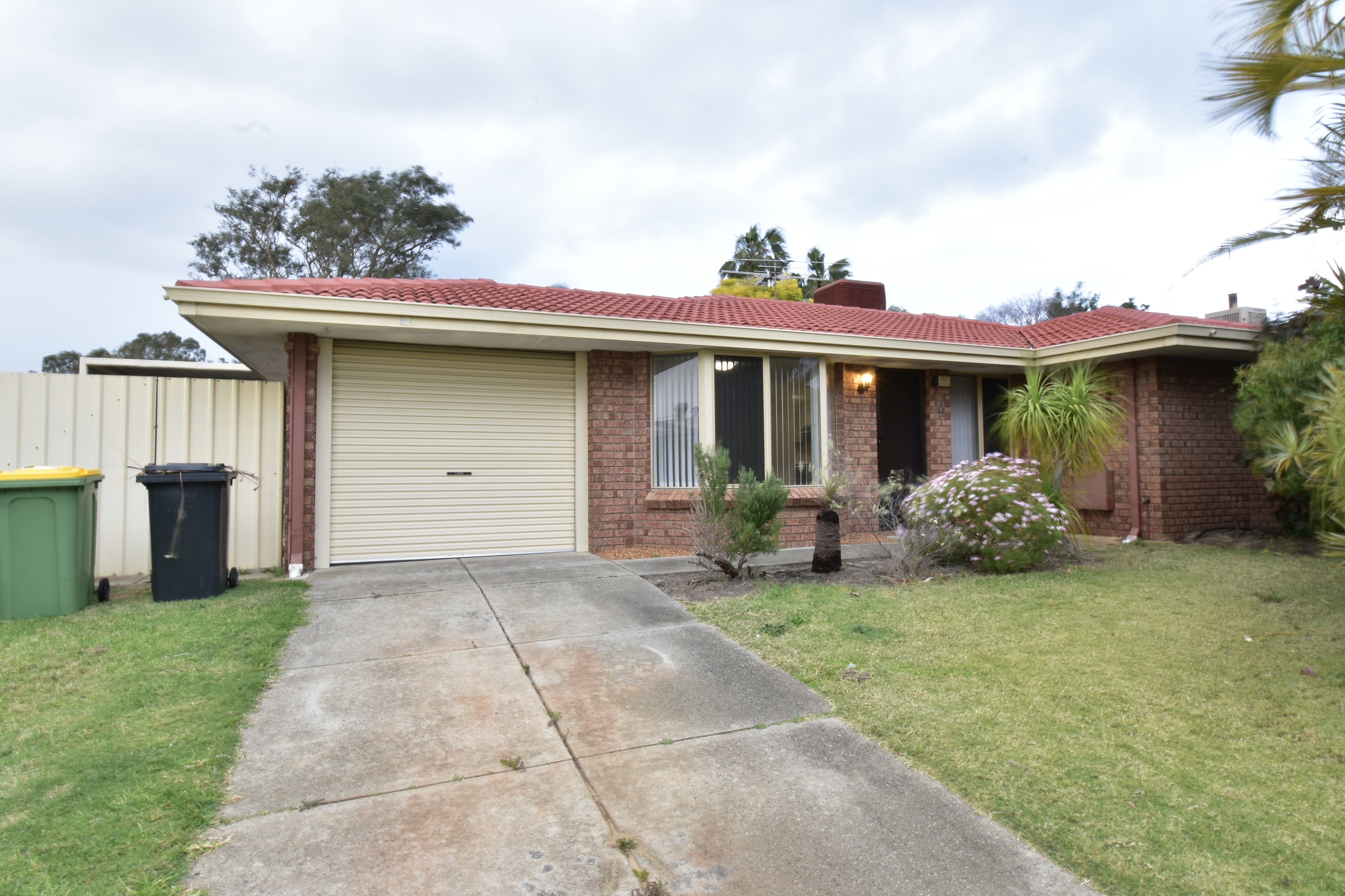 4 DARLING CT, MADDINGTON WA 6109, 0房, 0浴, House