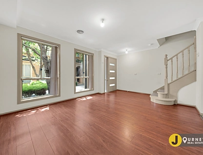 8/55-57 Hammond Road, Dandenong, South East Melbourne, 3 habitaciones, 2 baños, Townhouse