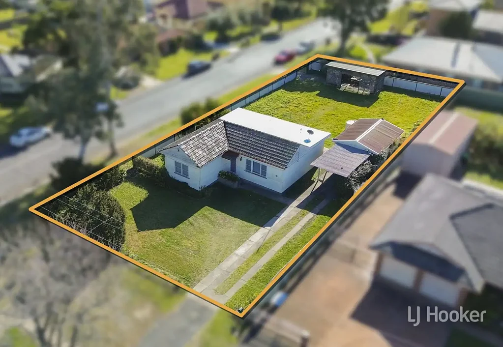 9 Thirlmere Way, Tahmoor, NSW 2573