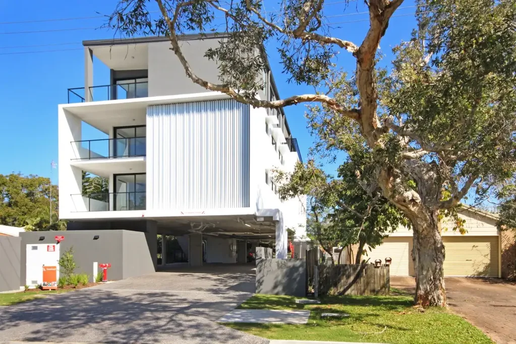 Contemporary 3-Bedroom Apartment in Prime Maroochydore Location