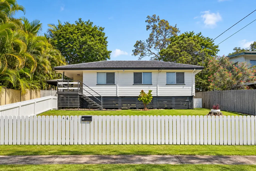 Slacks Creek 3બેડરૂમ Fully Renovated Home with Huge Entertaining Deck
