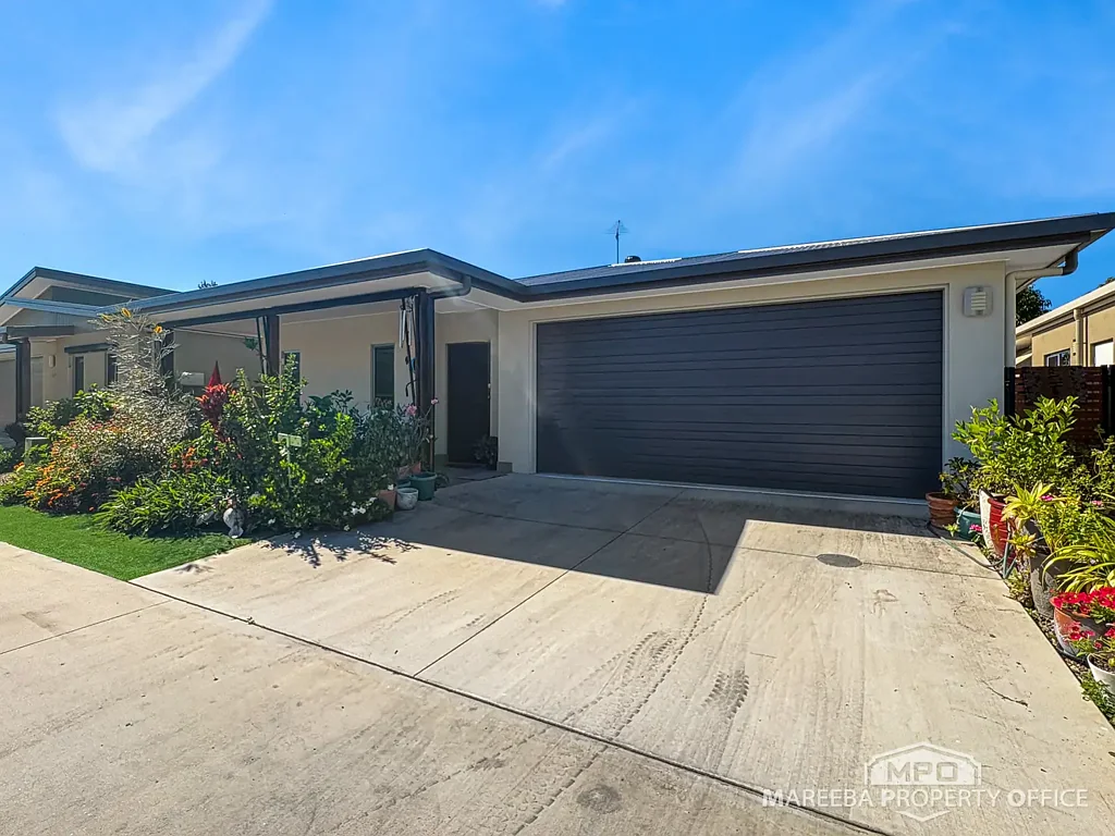 Mareeba 3房  PREMIUM RESORT LIVING WITH LARGE PRIVATE YARD