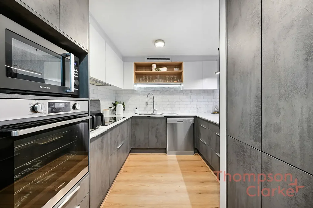 Raymond Terrace 3ਬੈੱਡਰੂਮ MODERN LOW-MAINTENANCE LIVING IN A QUIET CUL-DE-SAC