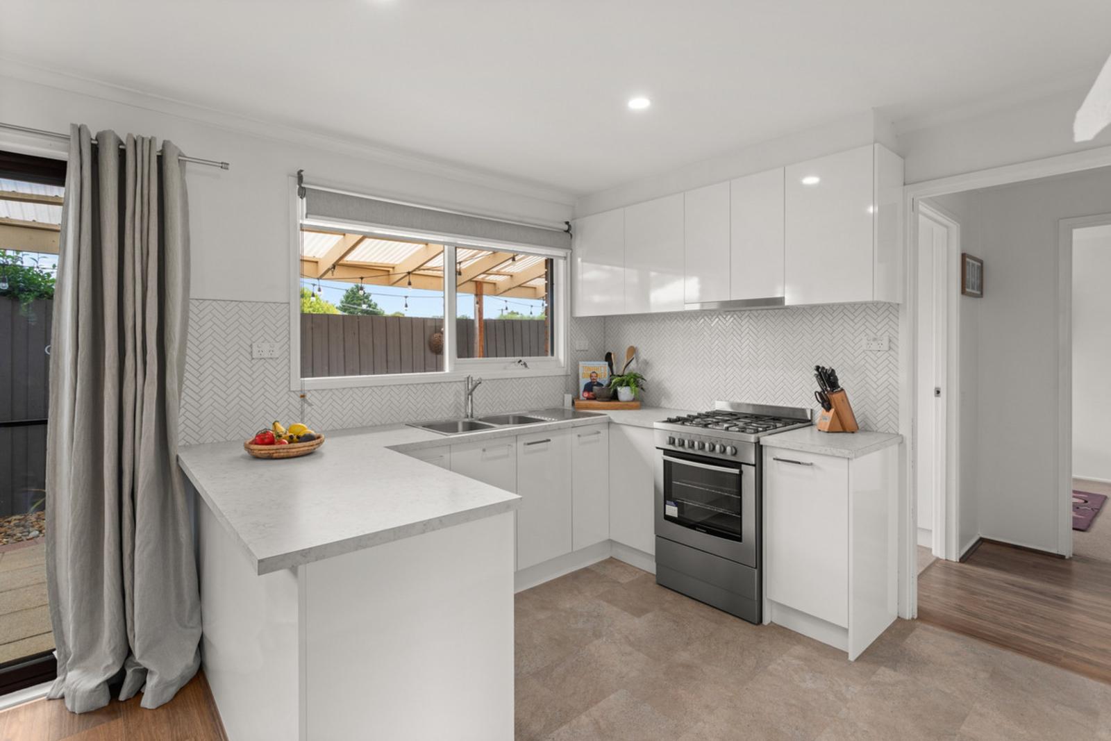 UNIT 11 117 EAST RD, SEAFORD VIC 3198, 0 habitaciones, 0 baños, Unit