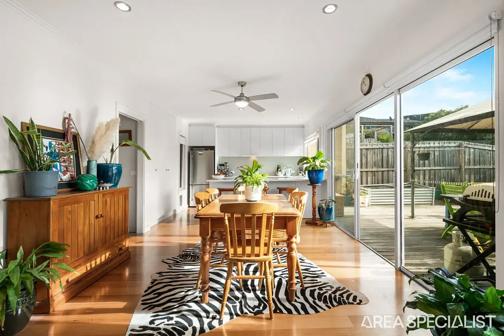 Jan Juc 3Kwarto Stylish Coastal Living in a Quiet Jan Juc Court