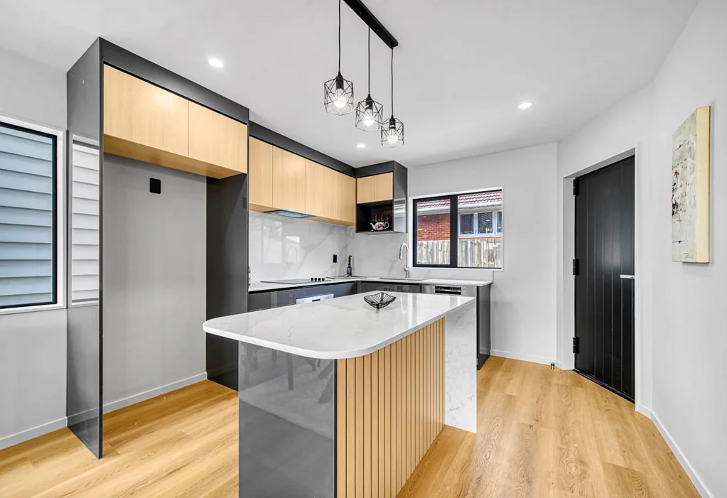 Papatoetoe 3房  Modern Standalone Living in a Prime Location