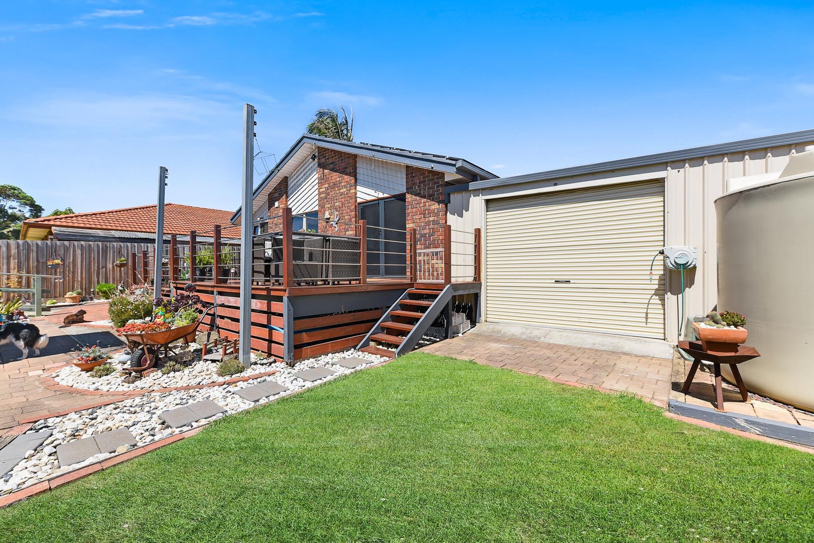 33 CHIRNSIDE RD, BERWICK VIC 3806, 0 habitaciones, 0 baños, House