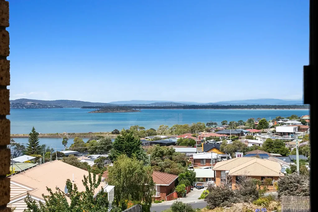 2/3 Boundary Street, Midway Point, TAS 7171