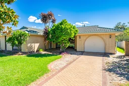51 Peel Street, Holbrook