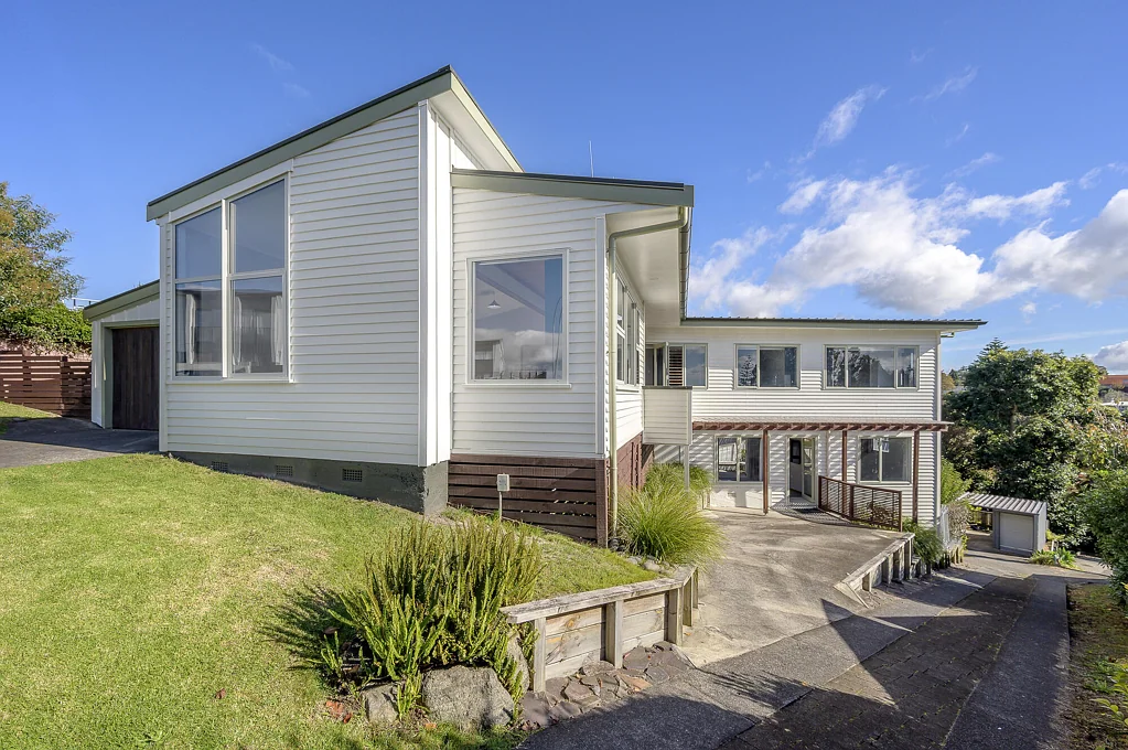 Parkvale 4 Bedroom Two homes in one?