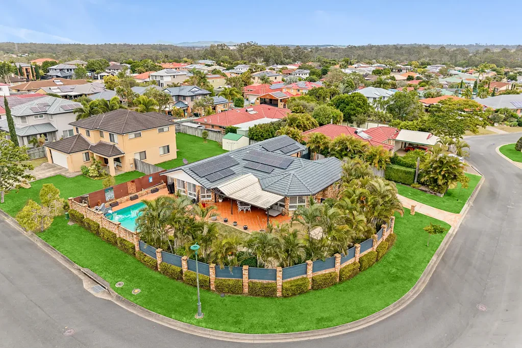 Parkinson 4બેડરૂમ Stretton College Catchment + 800sqm + Pool + Beautiful Outdoor Living