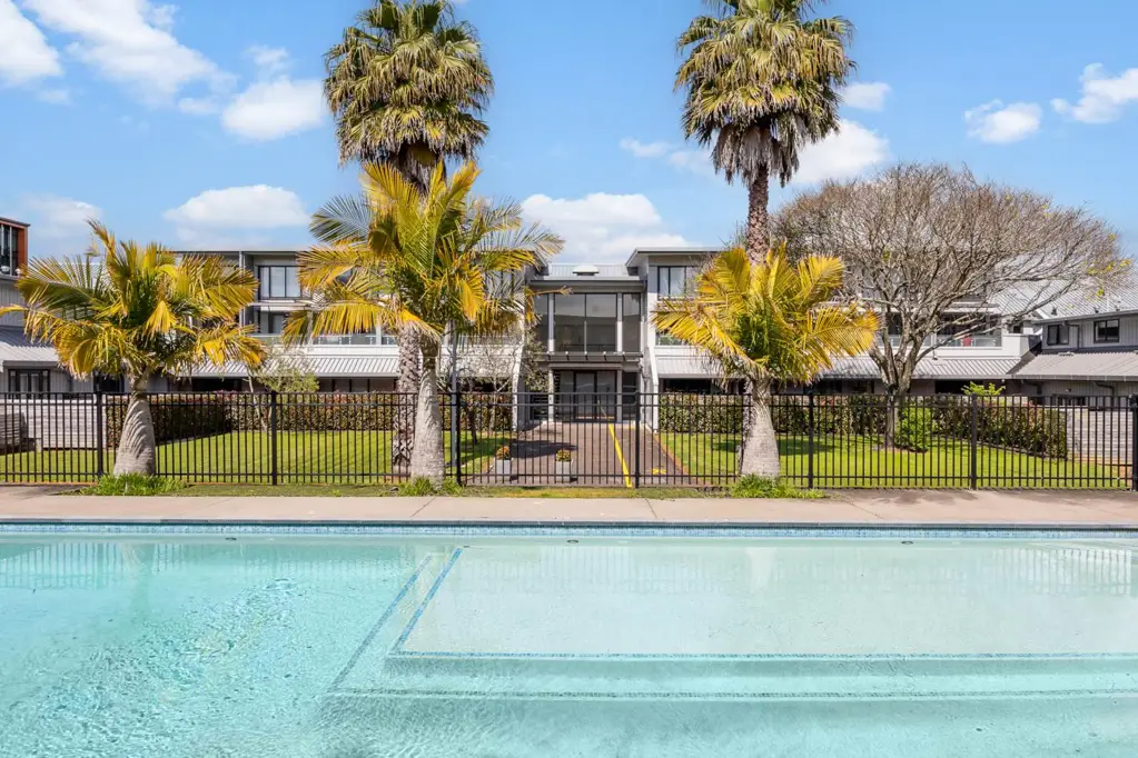 Glen Eden 1房  Home with Lifestyle