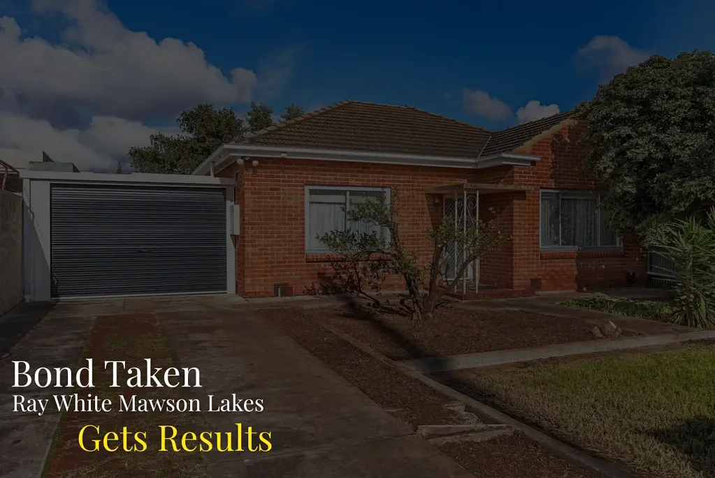 Comfortable 2/3 Bedroom Family Home with Spacious Gardens