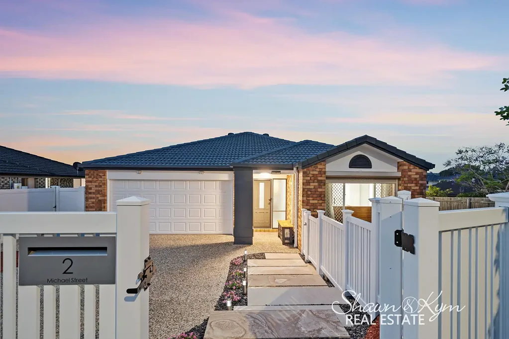 Wynnum West 4房 全面翻新现代宅 石材台面厨房 开放式布局 主卧独立卫浴 双车位车库 靠近购物中心 学校 交通 Simply Stunning in Every Way