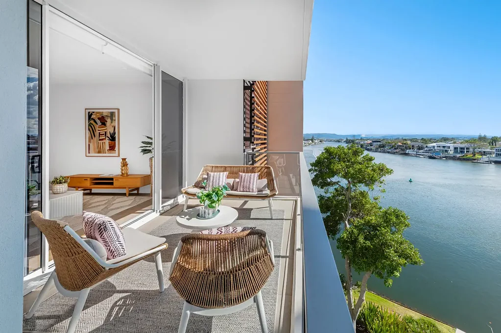 Surfers Paradise 2Kwarto MODERN RIVERFRONT APARTMENT WITH TRANQUIL WATER VIEWS