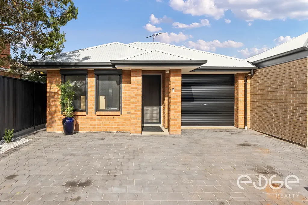 8B Campbell Road, Elizabeth Downs, SA 5113