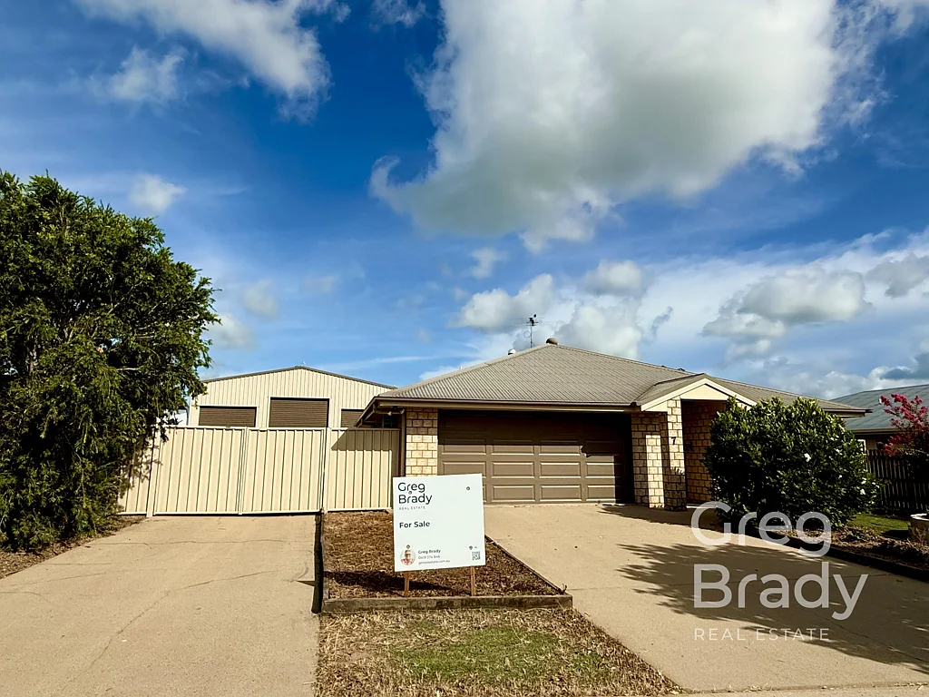 7 Pacific Avenue, Sarina, QLD 4737