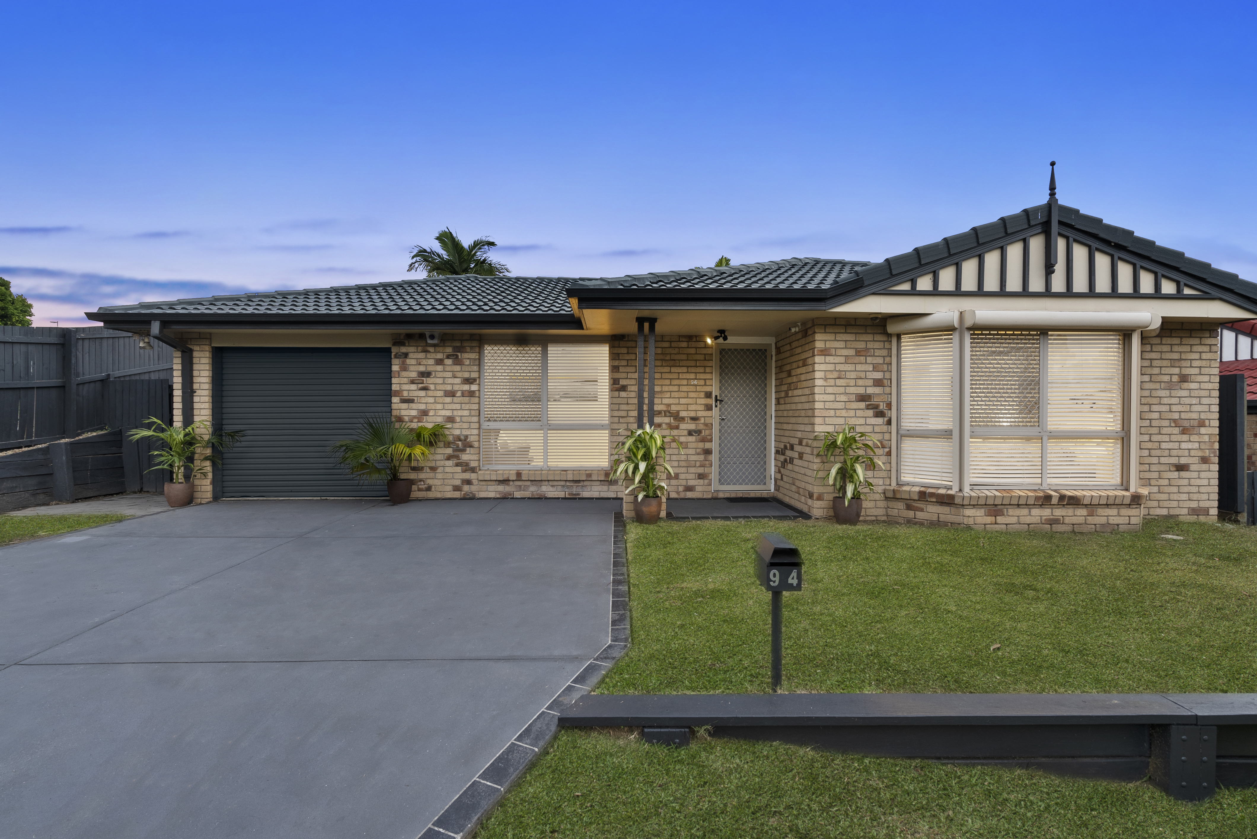 94 TORQUAY CR, TINGALPA QLD 4173, 0 Bedrooms, 0 Bathrooms, House