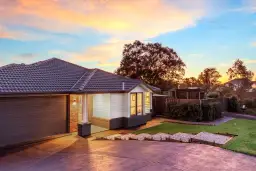 67 Aurora Circuit, Meadows