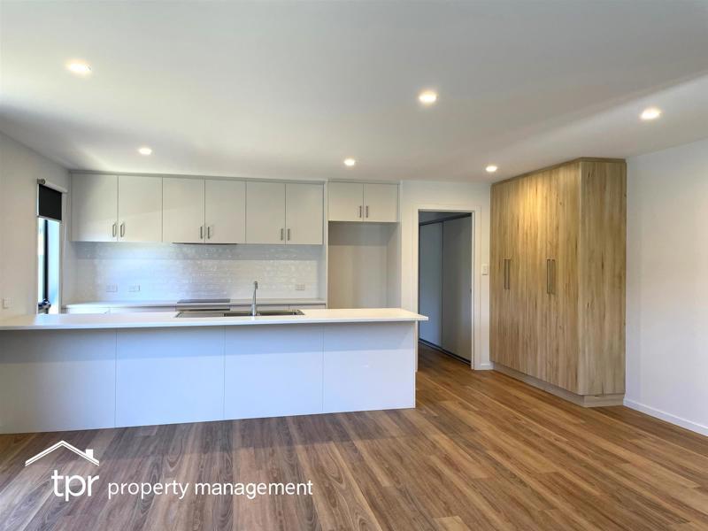 UNIT 1 6 DEBRA PL, HUONVILLE TAS 7109, 0房, 0浴, Unit