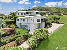 13 Livistonia Crescent, Emu Park