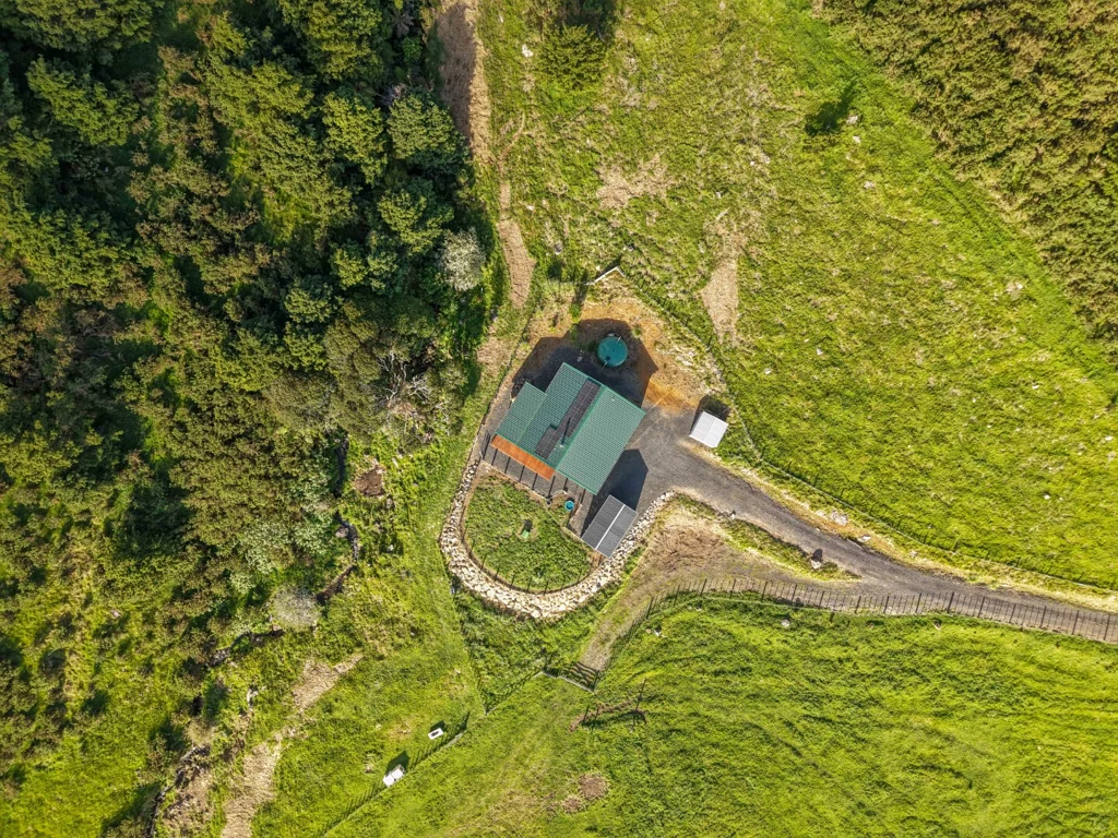 Karangahake 2 Slaapkamer A story of freedom, sunshine, and simple living