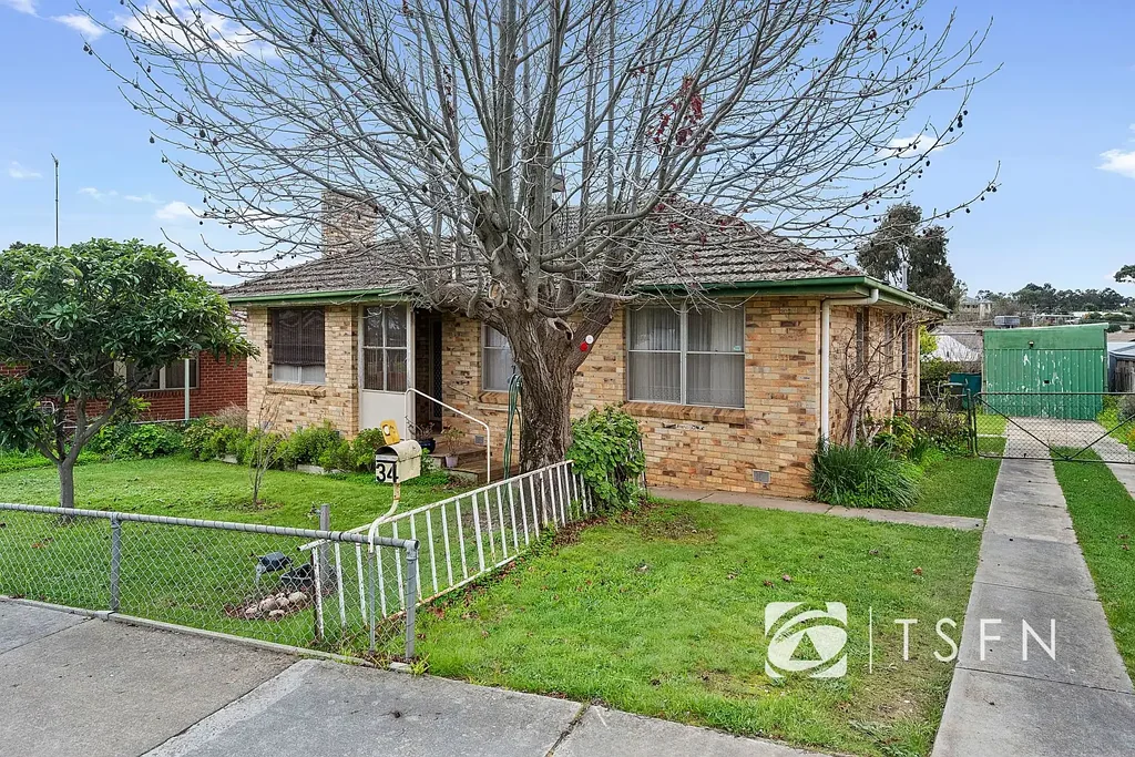 Kennington 3房  Classic 1960’s Charm in a Sought-After Kennington Location