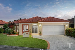 3 Rio Vista Close, Carindale