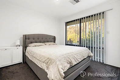 74 DALRYMPLE DR, LEDA WA 6170, 4 침실, 2 욕실, House